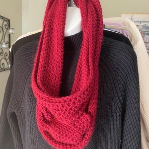 Burgundy knitted infinity scarf